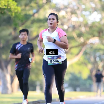 Runner Photo 6958312