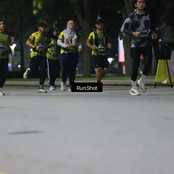 Runner Photo 6958318