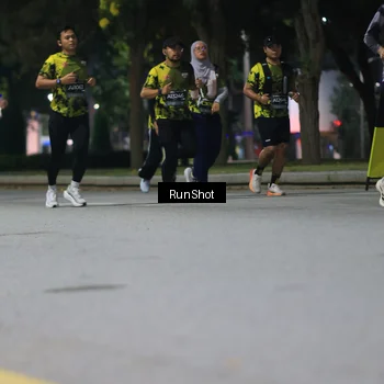 Runner Photo 6958320