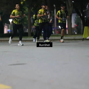Runner Photo 6958321