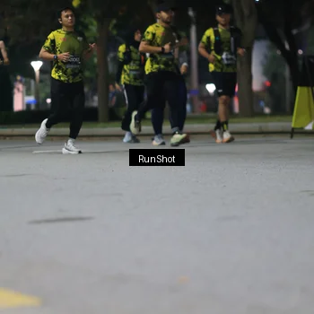 Runner Photo 6958323