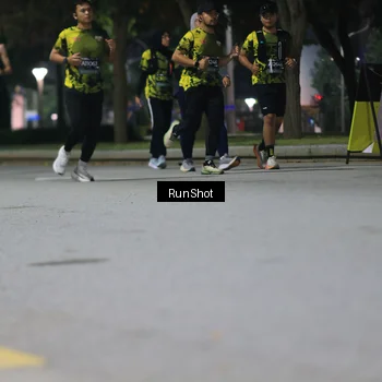 Runner Photo 6958324