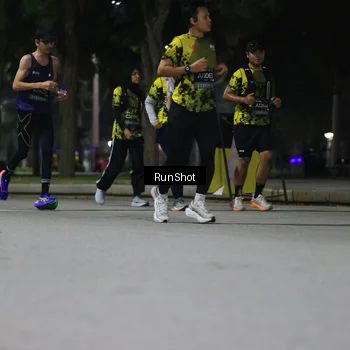 Runner Photo 6958334