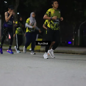 Runner Photo 6958345