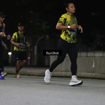 Runner Photo 6958358
