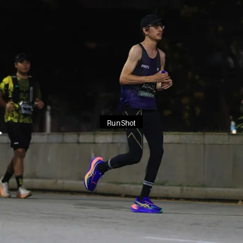 Runner Photo 6958369