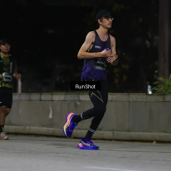 Runner Photo 6958373
