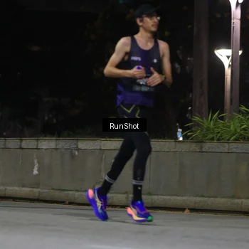 Runner Photo 6958374