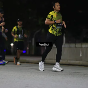 Runner Photo 6958386