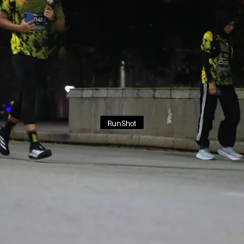 Runner Photo 6958388