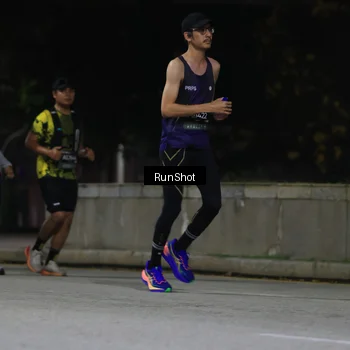 Runner Photo 6958390