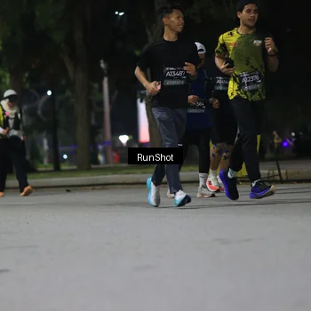 Runner Photo 6958408