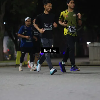 Runner Photo 6958411
