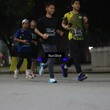 Runner Photo 6958414