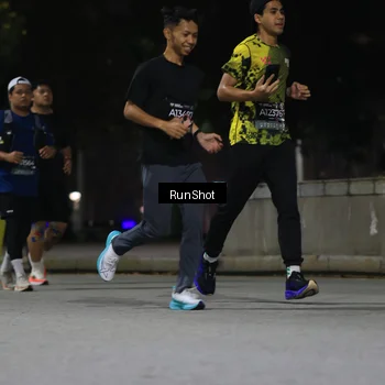 Runner Photo 6958421