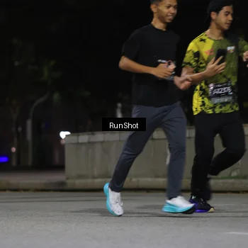 Runner Photo 6958434