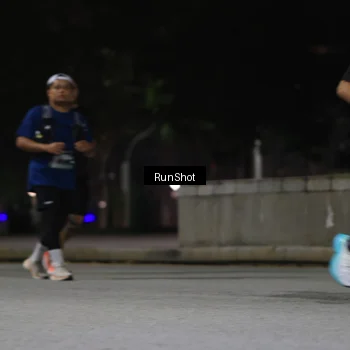 Runner Photo 6958437