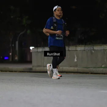 Runner Photo 6958452