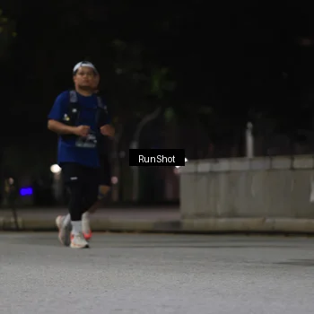 Runner Photo 6958455