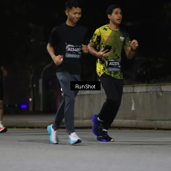 Runner Photo 6958459