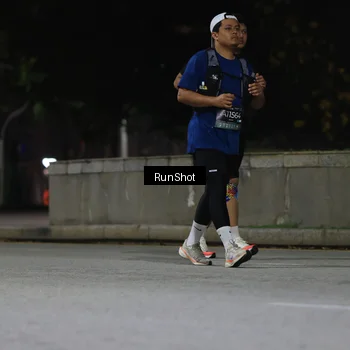 Runner Photo 6958463
