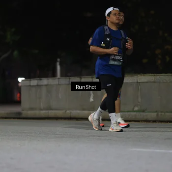 Runner Photo 6958464