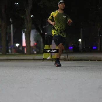 Runner Photo 6958491