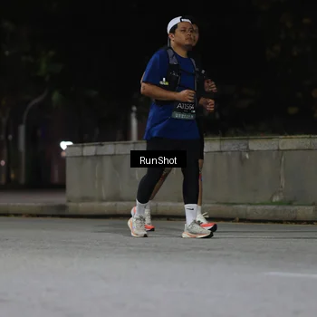 Runner Photo 6958493