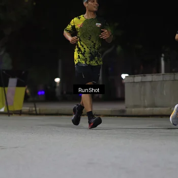 Runner Photo 6958510