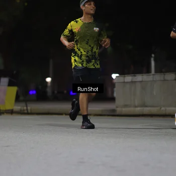 Runner Photo 6958515