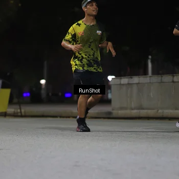 Runner Photo 6958517