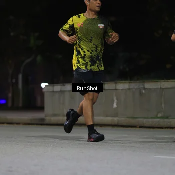 Runner Photo 6958530