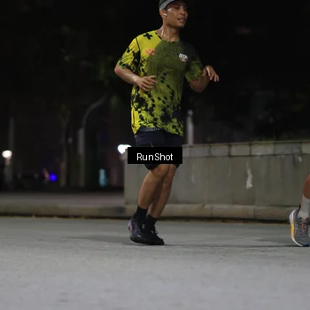 Runner Photo 6958538