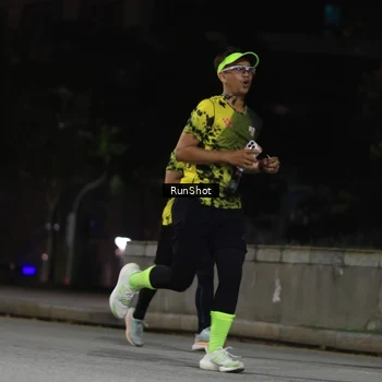 Runner Photo 6958563