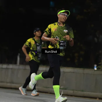 Runner Photo 6958568