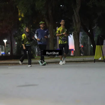 Runner Photo 6958591