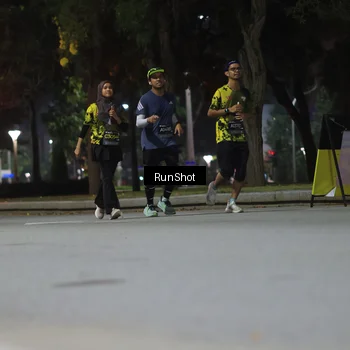 Runner Photo 6958598
