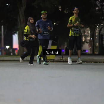 Runner Photo 6958630