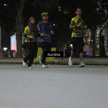 Runner Photo 6958633