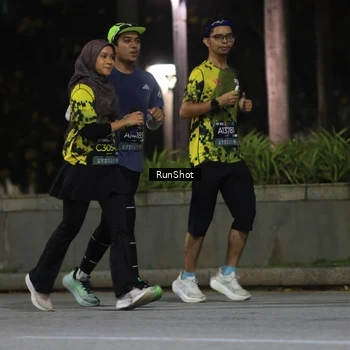 Runner Photo 6958648