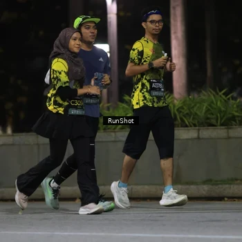 Runner Photo 6958650