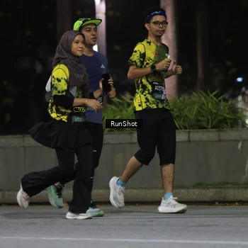 Runner Photo 6958651