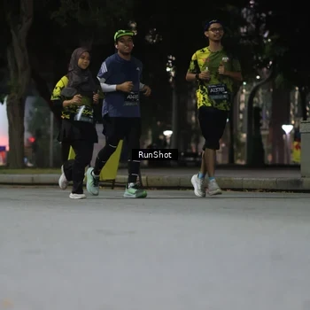 Runner Photo 6958654