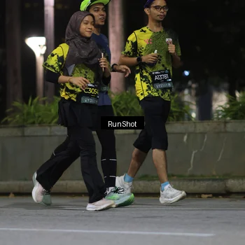 Runner Photo 6958657