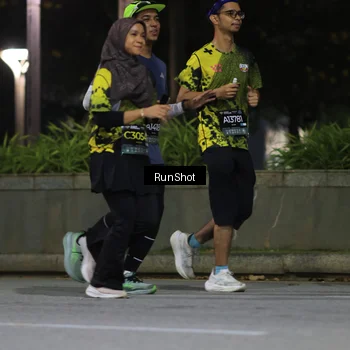 Runner Photo 6958678
