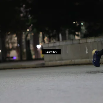 Runner Photo 6958685