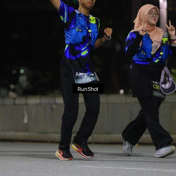 Runner Photo 6958716