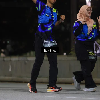 Runner Photo 6958717