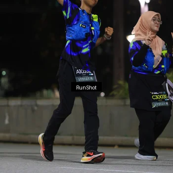 Runner Photo 6958722