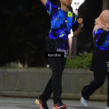 Runner Photo 6958725